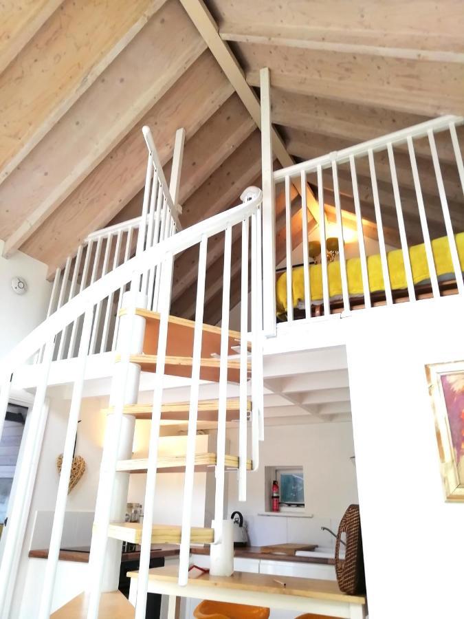 Unique Cottage Retreat ブライトン エクステリア 写真