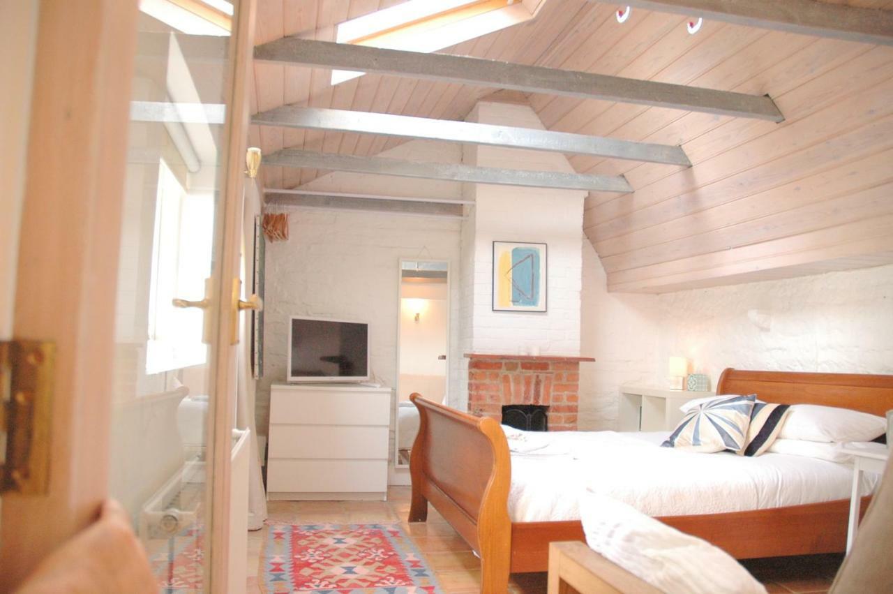 Unique Cottage Retreat ブライトン エクステリア 写真
